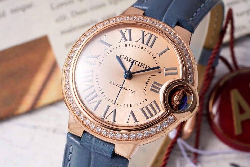 ĐỒNG HỒ CARTIER REPLICA 11 MẶT VÀNG SỐ LA MÃ NHÀ MÁY AF 33MM