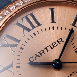 ĐỒNG HỒ CARTIER REPLICA 11 MẶT VÀNG SỐ LA MÃ NHÀ MÁY AF 33MM