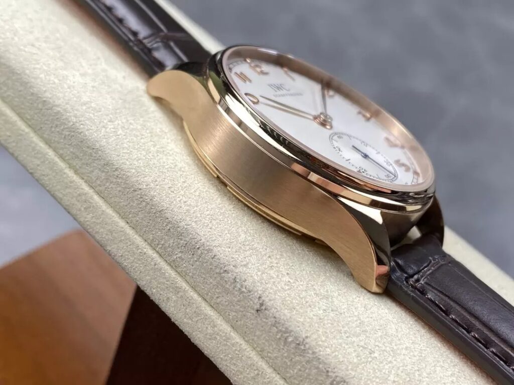 ĐỒNG HỒ IWC PORTUGUESSE IW358306 REPLICA MẶT TRẮNG GRF 41MM