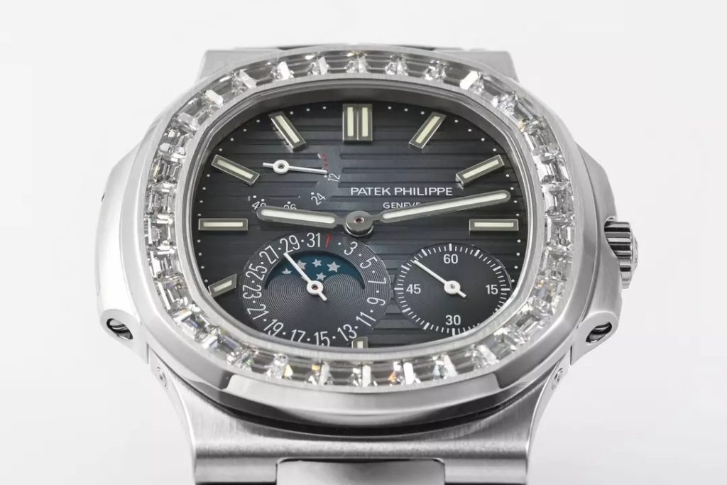 ĐỒNG HỒ PATEK PHILIPPE NAUTILUS 5722 REPLICA MẶT XANH NHÀ MÁY PPF 41MM