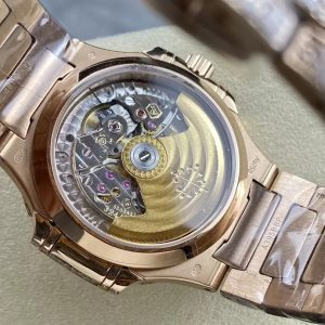 ĐỒNG HỒ PATEK PHILIPPE NAUTILUS 7118 REPLICA ĐÍNH FULL ĐÁ NHÀ MÁY GR 35.2MM