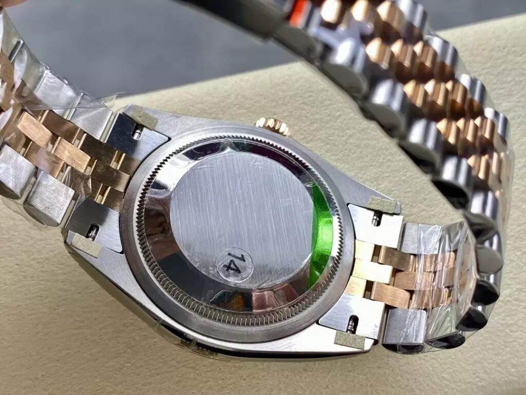 ĐỒNG HỒ ROLEX DATEJUST 126233 REPLICA MẶT XẾP GẠCH XÁM NHÀ MÁY VS 36MM