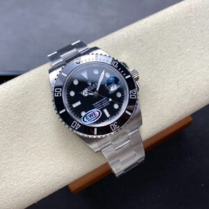 ĐỒNG HỒ ROLEX SUBMARINER REPLICA DATE MẶT ĐEN NHÀ MÁY EWE 40MM