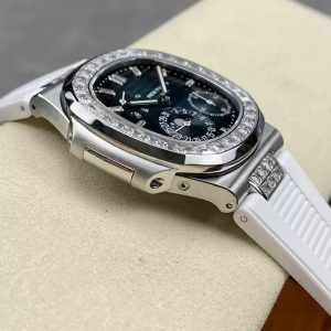 ĐỒNG HỒ PATEK PHILIPPE NAUTILUS 5724 FAKE 11 DÂY CAO SU NHÀ MÁY GR 41MM