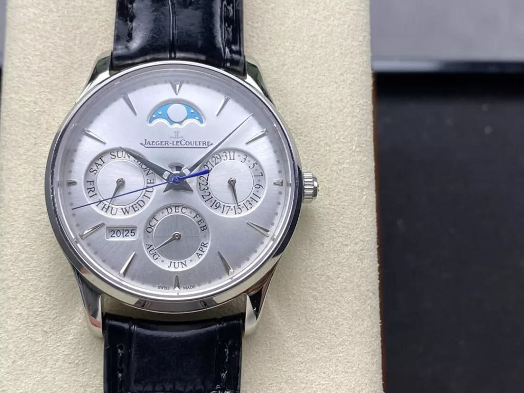 ĐỒNG HỒ JAEGER-LECOULTRE MASTER ULTRA THIN PERPETUAL CALENDAR MẶT BẠC REPLICA 39MM