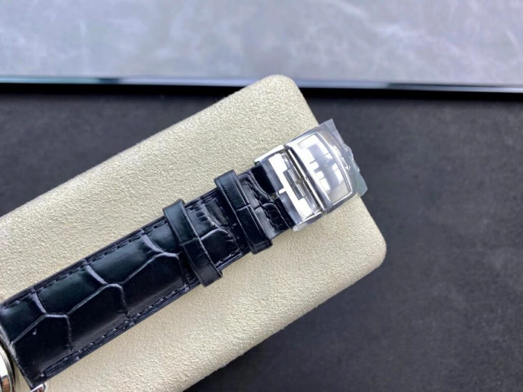 ĐỒNG HỒ JAEGER-LECOULTRE MẶT BẠC REPLICA NHÀ MÁY GF 39MM 