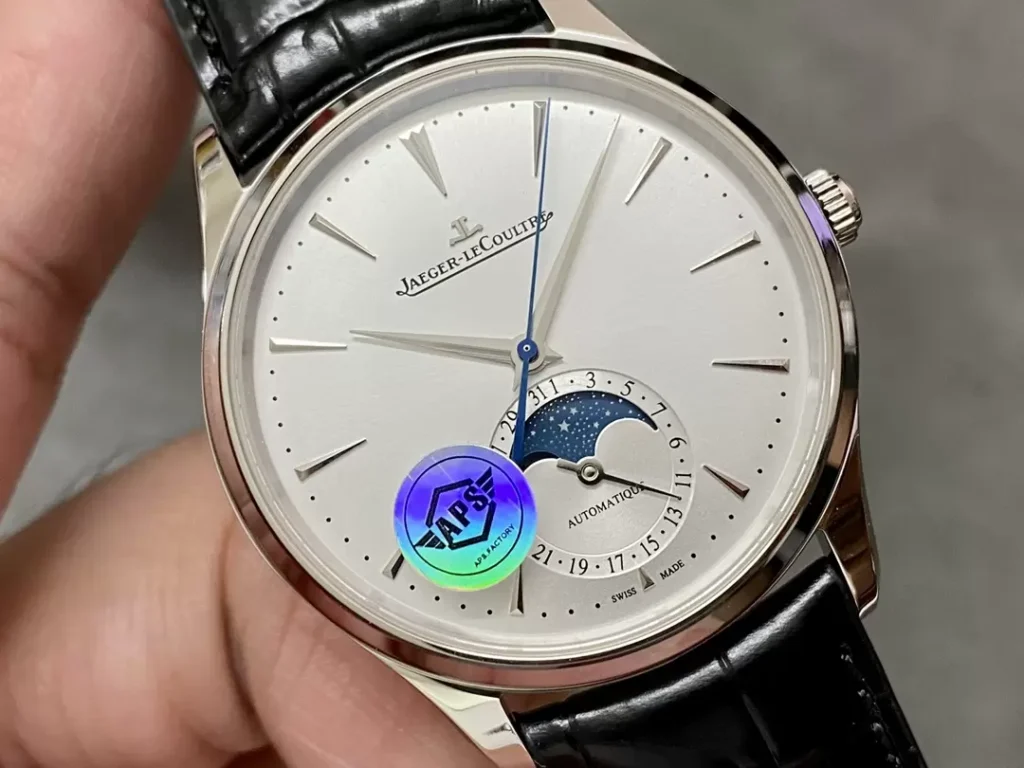 ĐỒNG HỒ JAEGER-LECOULTRE MẶT TRẮNG REPLICA DÂY DA ĐEN NHÀ MÁY APS 39MM (1)