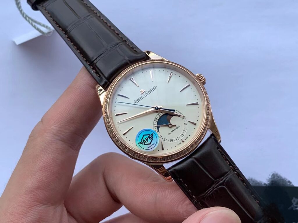 ĐỒNG HỒ JAEGER-LECOULTRE MOON PHASE REPLICA MẠ VÀNG HỒNG NIỀNG ĐÁ APS 39MM (1)