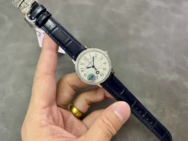 ĐỒNG HỒ JAEGER-LECOULTRE RENDEZ-VOUS NIỀNG ĐÁ REPLICA NHÀ MÁY APS 34MM