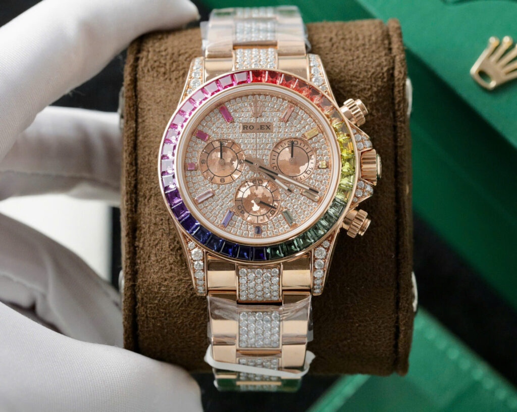 ĐỒNG HỒ ROLEX DAYTONA CHẾ TÁC RAINBOW 116595 BỌC VÀNG MOISSANITE RUBY 40MM 