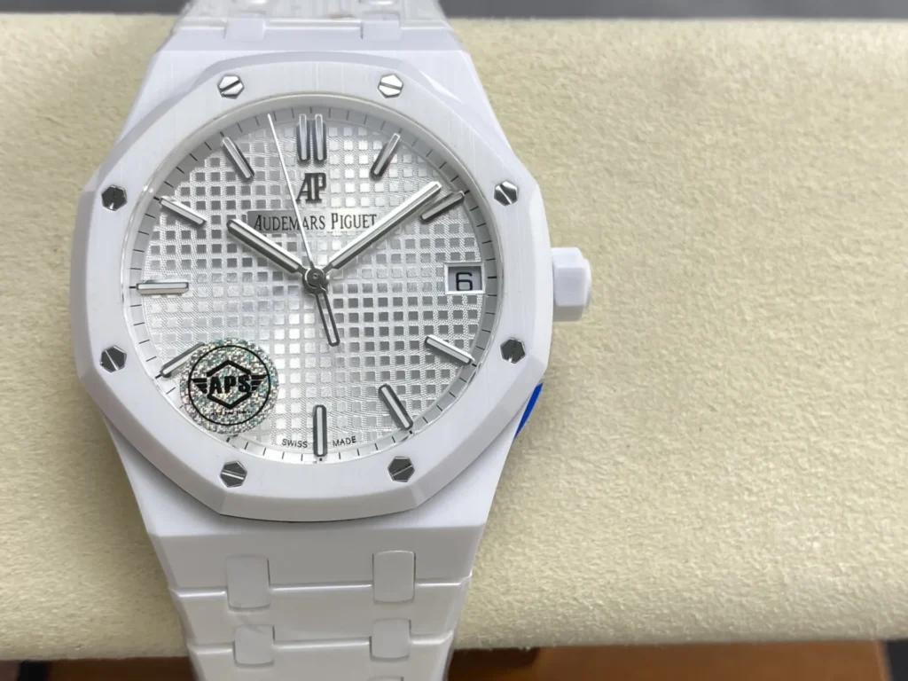 ĐỒNG HỒ AUDEMARS PIGUET ROYAL OAK 15500ST REPLICA GỐM TRẮNG NHÀ MÁY APS 41MM (1)