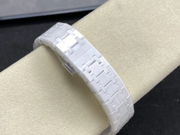 ĐỒNG HỒ AUDEMARS PIGUET ROYAL OAK 15500ST REPLICA GỐM TRẮNG NHÀ MÁY APS 41MM (1)