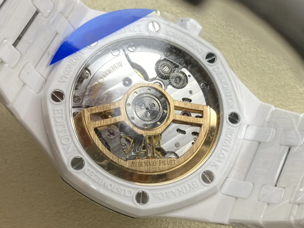 ĐỒNG HỒ AUDEMARS PIGUET ROYAL OAK 15500ST REPLICA GỐM TRẮNG NHÀ MÁY APS 41MM (1)