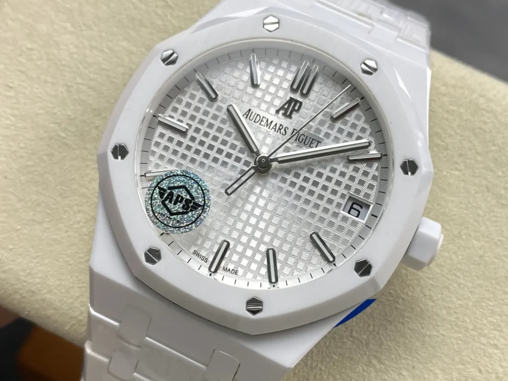 ĐỒNG HỒ AUDEMARS PIGUET ROYAL OAK 15500ST REPLICA GỐM TRẮNG NHÀ MÁY APS 41MM (1)