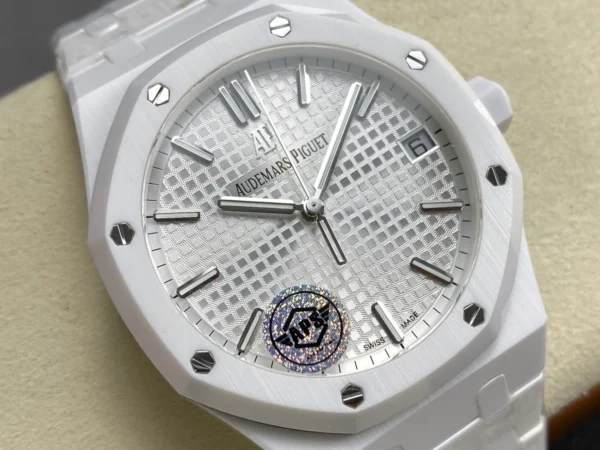 ĐỒNG HỒ AUDEMARS PIGUET ROYAL OAK 15500ST REPLICA GỐM TRẮNG NHÀ MÁY APS 41MM (1)