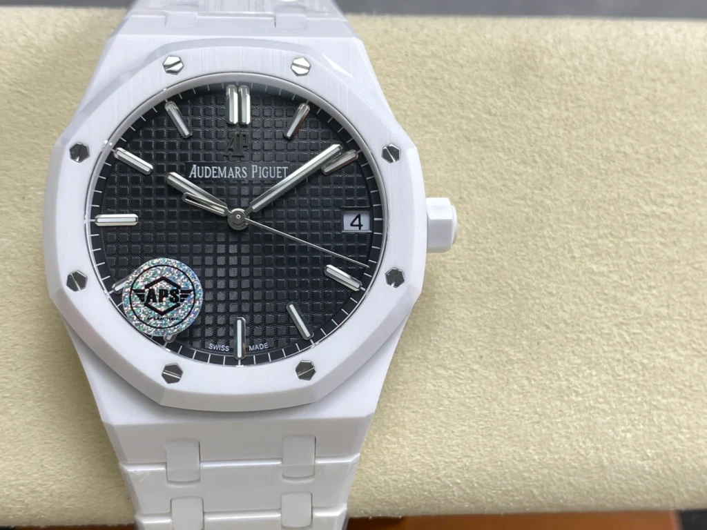 ĐỒNG HỒ AUDEMARS PIGUET ROYAL OAK 15500ST REPLICA VỎ GỐM MẶT SỐ ĐEN NHÀ MÁY APS 41MM (1)