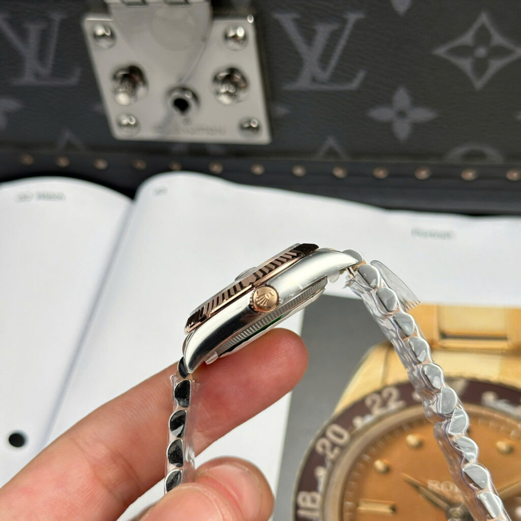 ĐỒNG HỒ ROLEX DATEJUST NỮ MẶT CHOCOLATE CỌC SỐ ĐÍNH ĐÁ NHÀ MÁY THB 31MM (1)