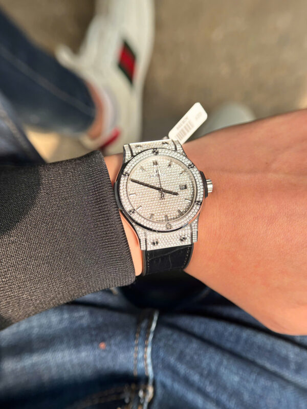 Đồng Hồ Hublot Classic Fusion Diamonds Pavé Đính Full Kim Cương Moissanite Hong Kong 42mm (7)