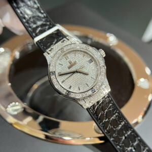 Đồng Hồ Hublot Classic Fusion Diamonds Pavé Đính Full Kim Cương Moissanite Máy Pin 33mm (5)