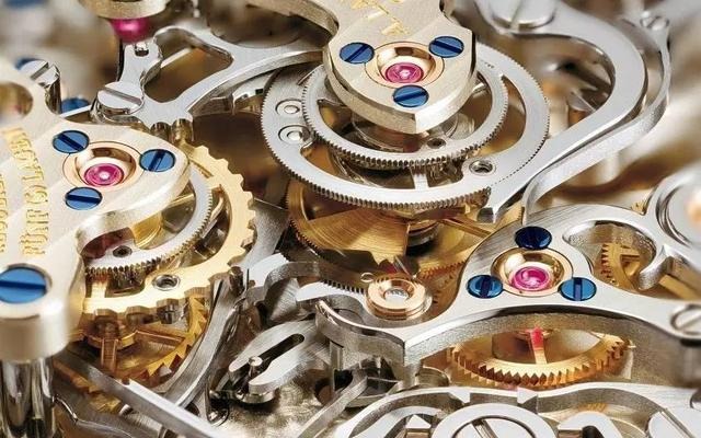 Chân kính (Jewel) là gì trong bộ máy đồng hồ