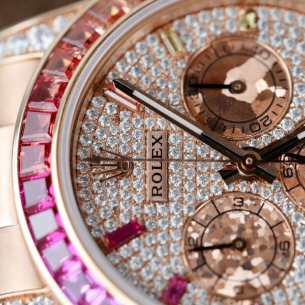 ĐỒNG HỒ ROLEX DAYTONA RAINBOW 116595 CHẾ TÁC BỌC VÀNG ĐÍNH MOISSANITE RUBY 40MM (4)