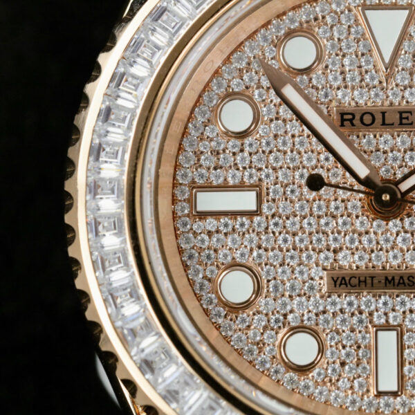 ĐỒNG HỒ ROLEX YACHT-MASTER BỌC VÀNG 18K ĐÍNH KIM CƯƠNG MOISSANITE CLEAN 40MM (1)