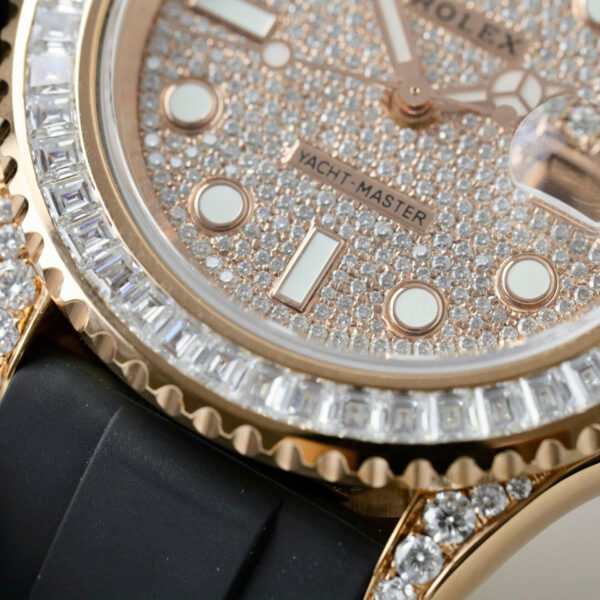 ĐỒNG HỒ ROLEX YACHT-MASTER BỌC VÀNG 18K ĐÍNH KIM CƯƠNG MOISSANITE CLEAN 40MM (1)