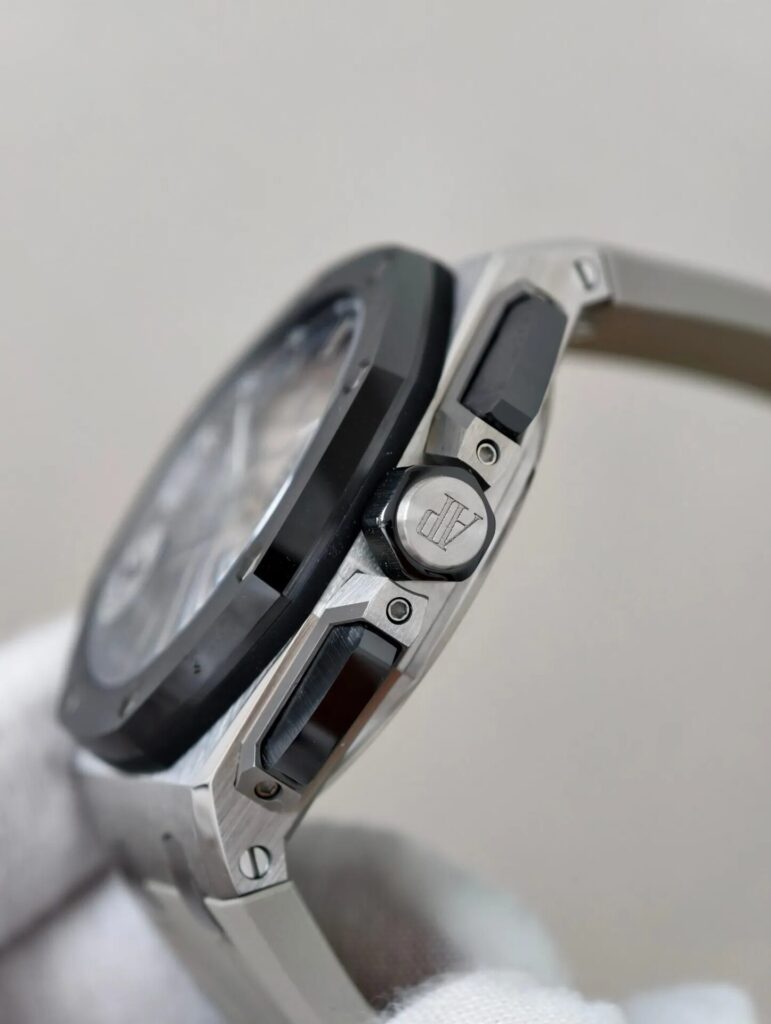 Dong Ho Audemars Piguet Royal Oak Offshore 26240 Replica Cao Cap Xuong APS 43mm 6