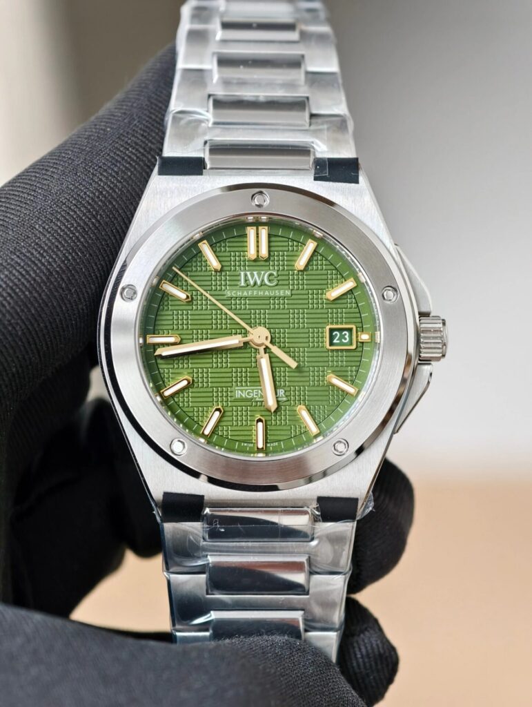 Dong Ho IWC Schaffhausen Ingenieur Rep 11 Cao Cap Mat xanh La Xuong V7 40mm 6