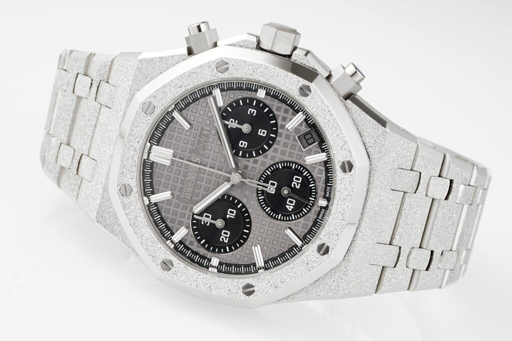 DONG HO AUDEMARS PIGUET ROYAL OAK 26240 REP 11 FROSTED MAT SO XAM DEN APS FACTORY 41MM 6