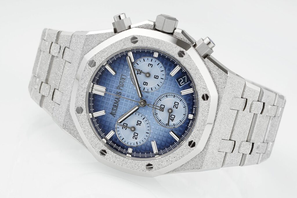 DONG HO AUDEMARS PIGUET ROYAL OAK 26240 REP FROSTED MAT SO MAU XANH APS FACTORY 41MM 10