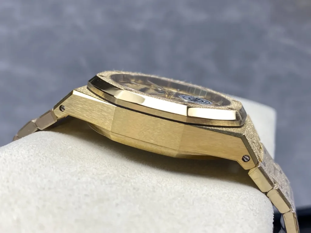 DONG HO AUDEMARS PIGUET ROYAL OAK 26240 REPLICA 11 FROSTED GOLD MAT SO VANG DEN APS FACTORY 41MM 6