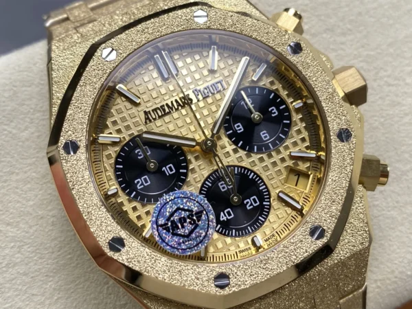 DONG HO AUDEMARS PIGUET ROYAL OAK 26240 REPLICA 11 FROSTED GOLD MAT SO VANG DEN APS FACTORY 41MM 8