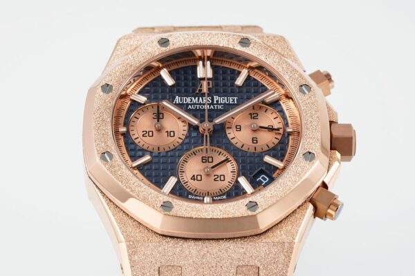 DONG HO AUDEMARS PIGUET ROYAL OAK CHRONOGRAPH 26240 CHE TAC FROSTED ROSE GOLD MAT XANH DEN APS FACTORY 41MM 9
