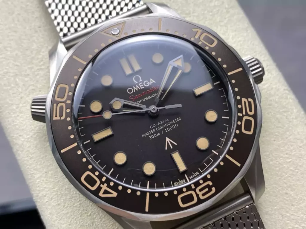 DONG HO OMEGA SEAMASTER JAMES BOND 007 NO TIME TO DIE CHE TAC CAO CAP TITANIUM VS FACTORY 42MM 11