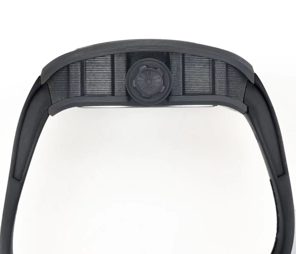 DONG HO RICHARD MILLE RM59 01 REP 11 VO CARBON DEN MAT XANH LA TOURBILLON 43X50MM 4