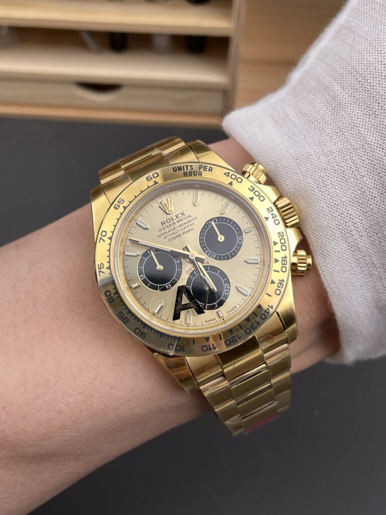 DONG HO ROLEX DAYTONA 126508 0006 BEST REPLICA MA VANG MAT SO MAU VANG 40MM 2
