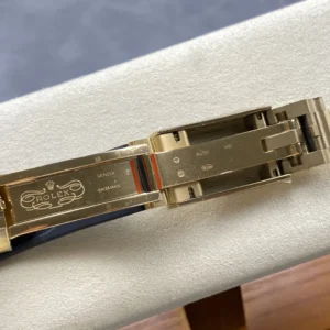 DONG HO ROLEX DAYTONA M126518LN REPLICA MAT XANH 3