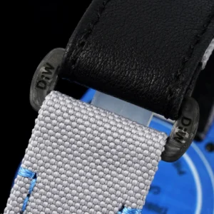 DONG HO ROLEX DIW DAYTONA REPLICA 11 VO CARBON XANH MAT SO XAM DAY VAI DIW FACTORY 40MM 5