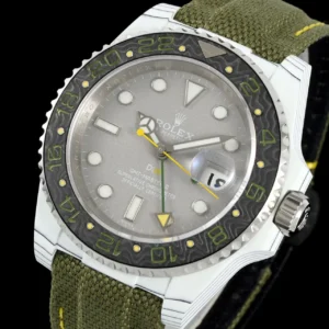 DONG HO ROLEX DIW GMT MASTER II REP 11 VO CARBON FIBER MAT SO XAM DAY VAI DIW FACTORY 40MM 8