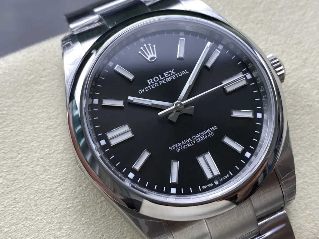 DONG HO ROLEX OYSTER PERPETUAL M124300 0002 REPLICA CAO CAP MAT SO MAU DEN 36 42MM 6