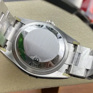 DONG HO ROLEX OYSTER PERPETUAL M124300 0007 REPLICA CAO CAP MAT SO MAU DO VS FACTORY 36MM 3