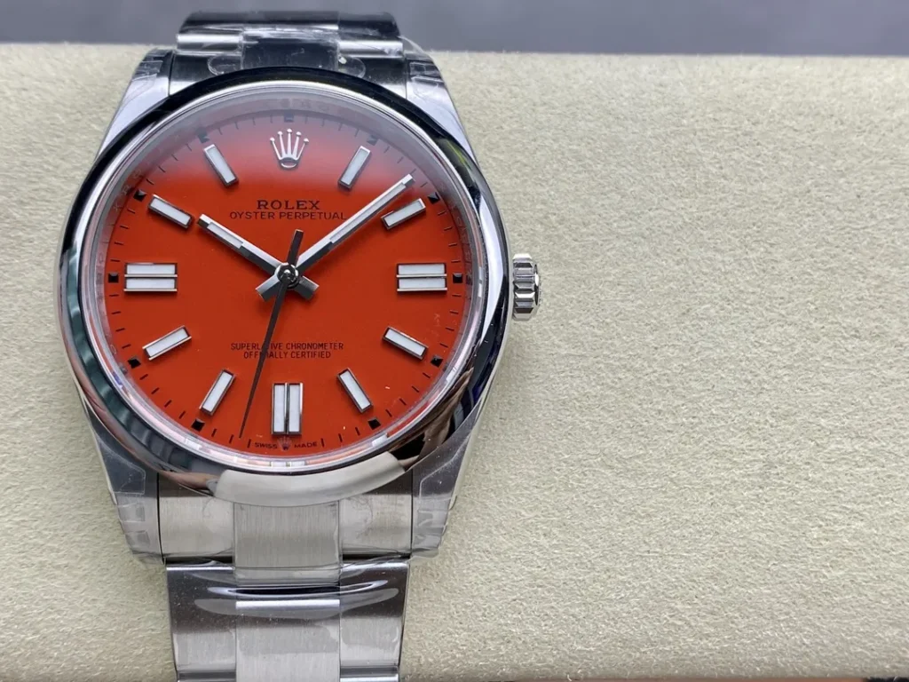 DONG HO ROLEX OYSTER PERPETUAL M124300 0007 REPLICA CAO CAP MAT SO MAU DO VS FACTORY 42MM 9