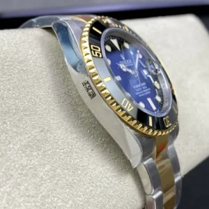 DONG HO ROLEX SUBMARINER 126613LN REPLICA VO GOM DEN MAT SO MAU DEN VS FACTORY 41MM 4