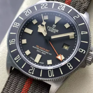 DONG HO TUDOR PELAGOS GMT REPLICA 11 VO TITANIUM MAT SO MAU DEN DAY VAI 42MM 8