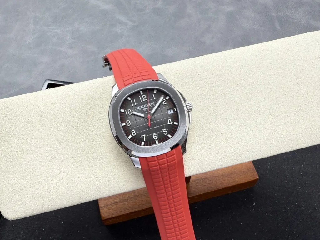 DONG HO PATEK PHILIPPE AQUANAUT 5167 REP 11 MAT XAM TINH CHINH DAY CAO SU DO AUTOMATIC 40MM 13