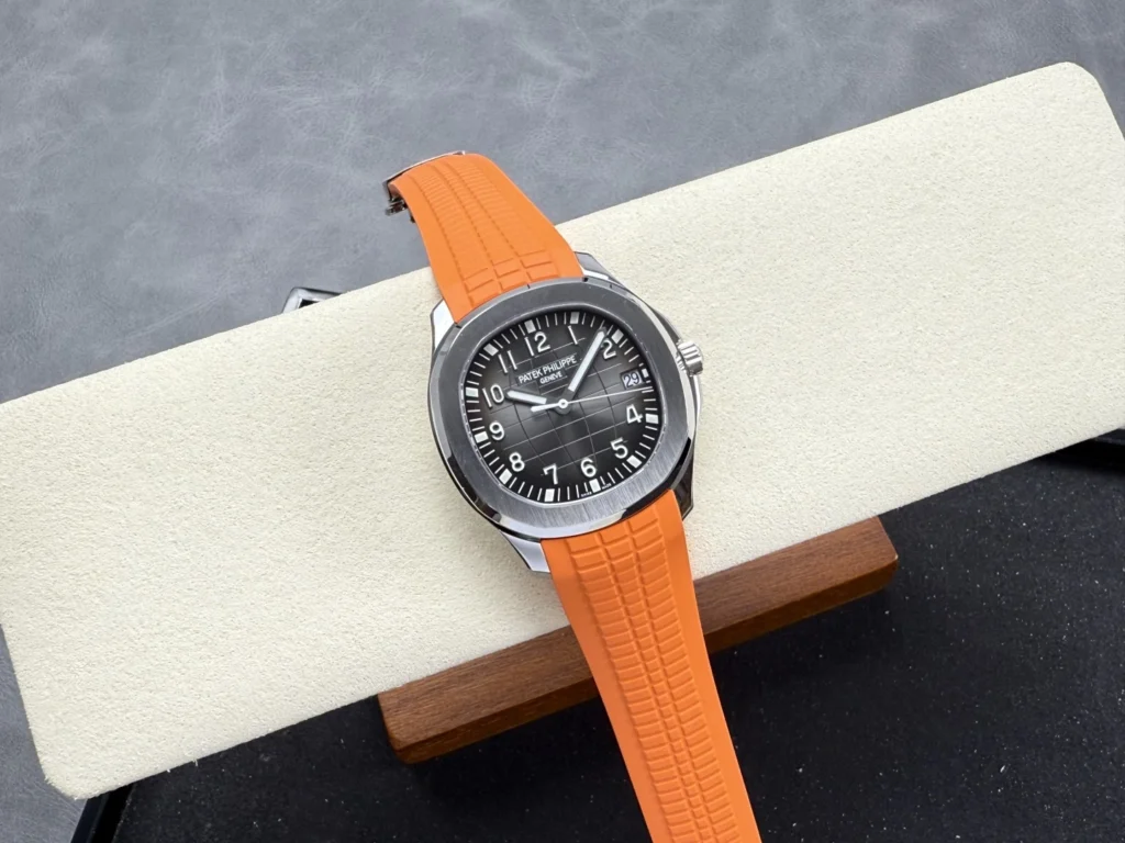 DONG HO PATEK PHILIPPE AQUANAUT 5167 REPLICA 11 MAT XAM TINH CHINH DAY CAO SU DO AUTOMATIC 40MM 11