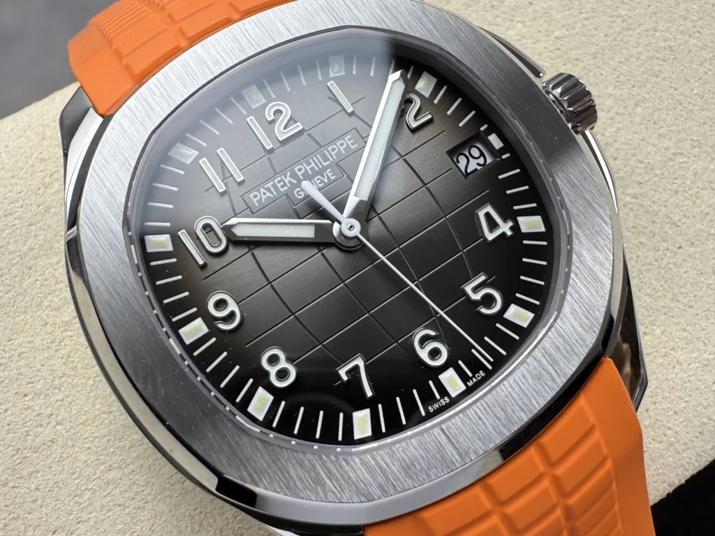 DONG HO PATEK PHILIPPE AQUANAUT 5167 REPLICA 11 MAT XAM TINH CHINH DAY CAO SU DO AUTOMATIC 40MM 9