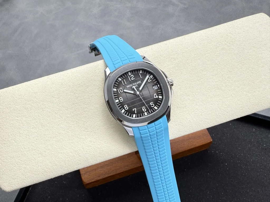 DONG HO PATEK PHILIPPE AQUANAUT 5167 REPLICA MAT XAM TINH CHINH DAY CAO SU XANH 40MM 9