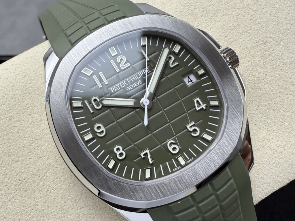 DONG HO PATEK PHILIPPE AQUANAUT 5168G CHE TAC CAO CAP MAT XANH LA TINH CHINH DAY CAO SU 42MM 12